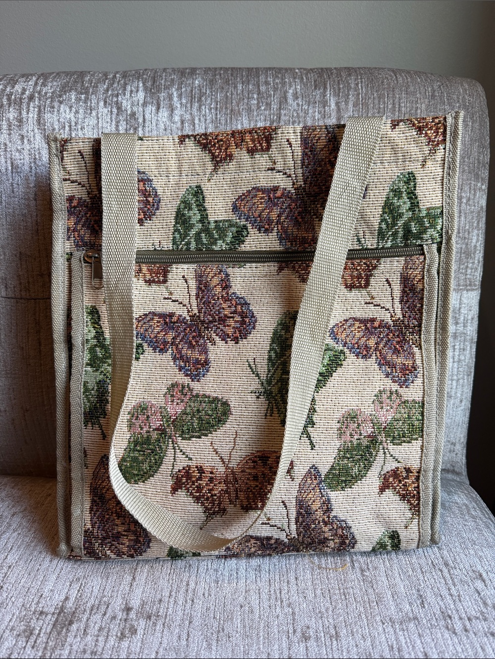 Butterfly tote bag - zip top, front pocket, vintage